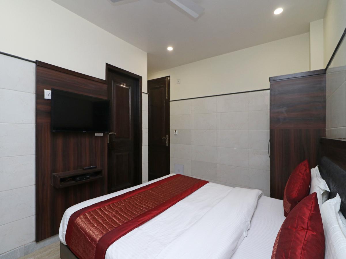 Oyo 11594 Hotel Tvs New Delhi Exterior photo