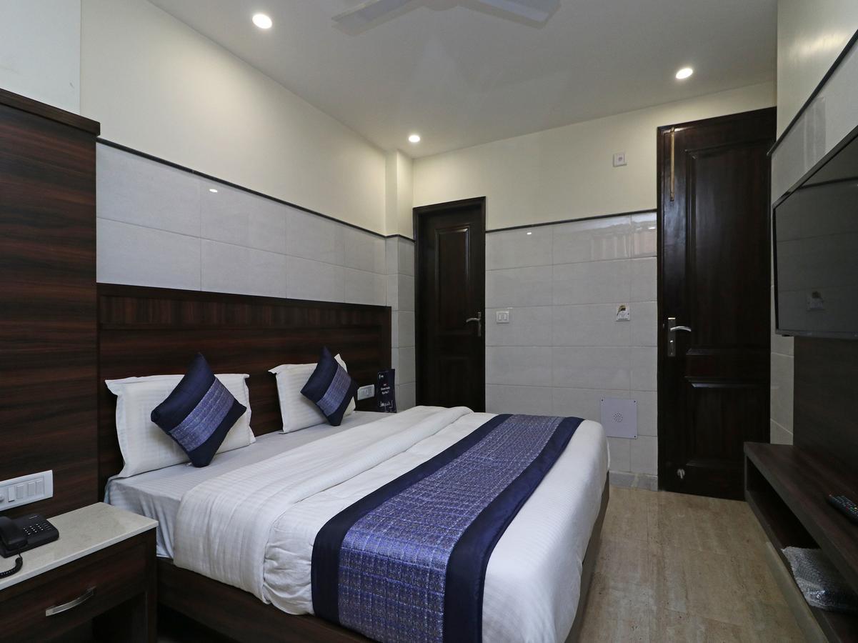 Oyo 11594 Hotel Tvs New Delhi Exterior photo