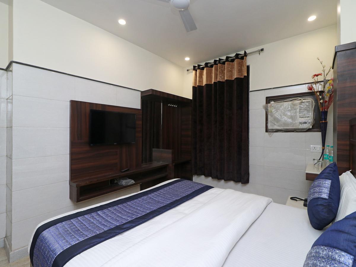 Oyo 11594 Hotel Tvs New Delhi Exterior photo